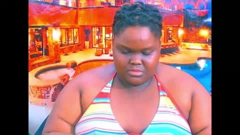 Snapshot of ebonyhotbuns4u2luv chatting on July 11, 9:49 pm ebonyhotbuns4u2luv online show from July 11, 9:49 pm