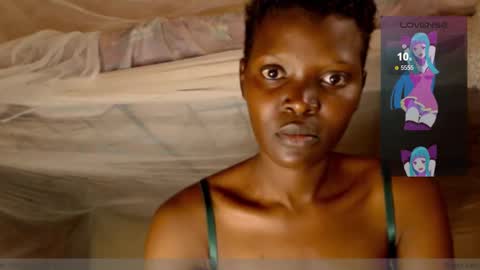 Snapshot of ebonykamar336042 chatting on January 28, 12:22 pm ebonykamar336042 online show from January 28, 12:22 pm