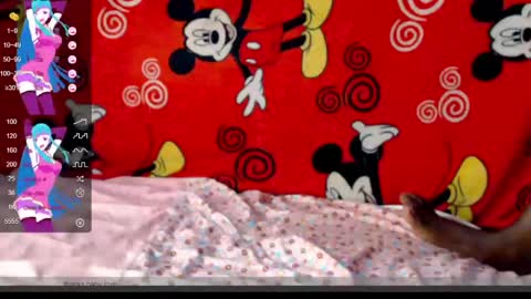 Snapshot of ebonykamar336042 chatting on February 22, 10:40 am ebonykamar336042 online show from February 22, 10:40 am