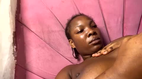 ebonykissxx online show from April 14, 9:59 am