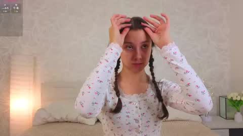 Milly online show from October 10, 3:05 am