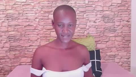 Snapshot of ebonyolive69 chatting on April 19, 6:10 pm Cindy online show from April 19, 6:10 pm