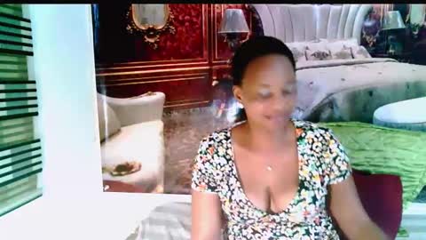 Snapshot of ebonyseductionz chatting on January 20, 2:53 am Zammy online show from January 20, 2:53 am