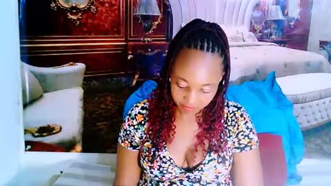 Snapshot of ebonyseductionz chatting on February 7, 9:37 pm Zammy online show from February 7, 9:37 pm