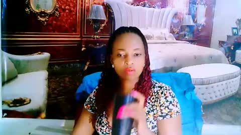 Snapshot of ebonyseductionz chatting on February 8, 12:49 am Zammy online show from February 8, 12:49 am