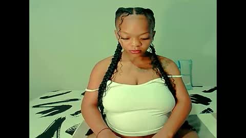 ebonyshy123 online show from January 18, 6:06 am