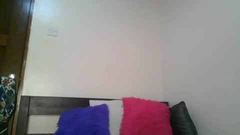 ebonyslut09 online show from June 23, 8:51 pm