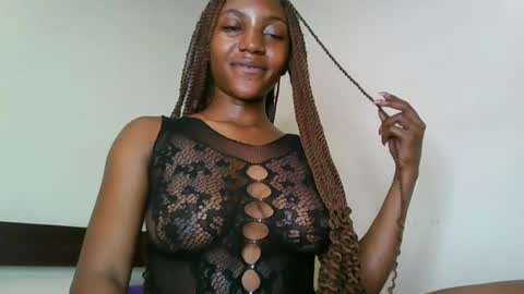 ebonyslut09 online show from July 11, 10:44 pm