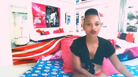 Snapshot of ebonystarlite1 chatting on February 17, 6:26 pm Candy online show from February 17, 6:26 pm