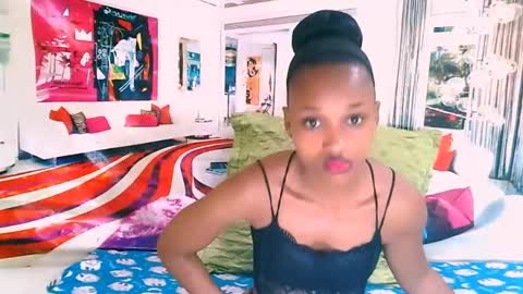 Snapshot of ebonystarlite1 chatting on February 19, 6:22 am Candy online show from February 19, 6:22 am