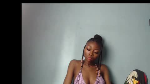 Snapshot of ebonyxxbabe chatting on September 11, 9:09 am ebonyxxbabe online show from September 11, 9:09 am