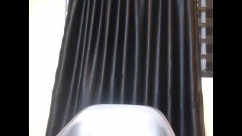 Snapshot of ebonyxxbae chatting on February 10, 2:26 am ebonyxxbae online show from February 10, 2:26 am