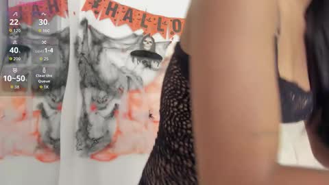 Snapshot of ebonyy_petite_69 chatting on November 3, 8:32 pm ebonyy_petite_69 online show from November 3, 8:32 pm