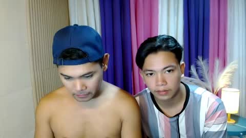 echo_twink online show from April 29, 9:24 am