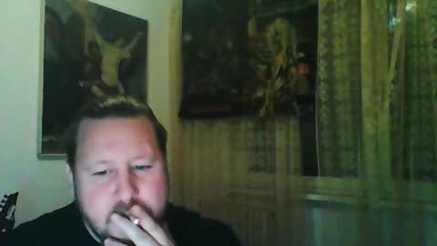 Edward online show from October 27, 7:07 pm