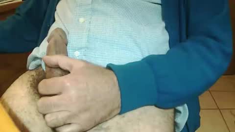 Snapshot of edal1 chatting on March 3, 7:09 pm edal1 online show from March 3, 7:09 pm