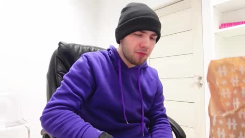 EDDIE DRUSKI online show from February 20, 11:27 pm