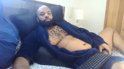 Snapshot of eddiejonez chatting on February 4, 2:34 pm eddiejonez online show from February 4, 2:34 pm