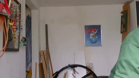 edelholz87 online show from July 18, 7:56 am