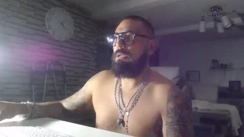 edgarram83 online show from October 21, 7:20 am