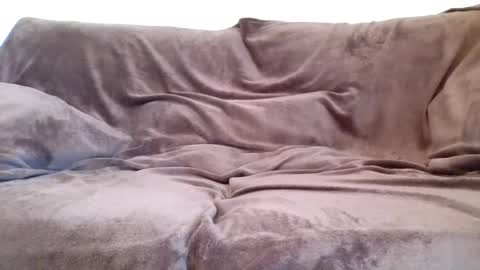 Snapshot of edgemyshavedbritishdick chatting on July 24, 9:40 am edgemyshavedbritishdick online show from July 24, 9:40 am