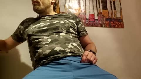 edgy_veggy online show from June 7, 12:37 am