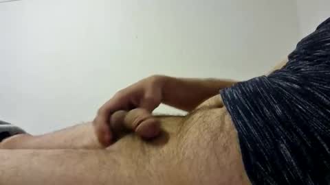 Snapshot of edin1921 chatting on January 15, 7:57 am edin1921 online show from January 15, 7:57 am