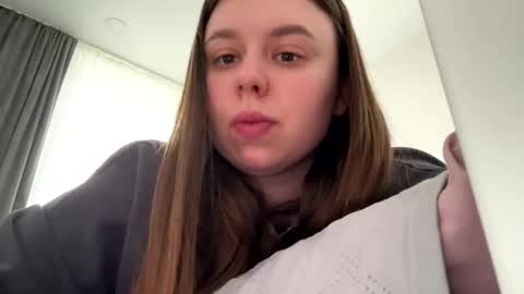 Edina online show from April 21, 12:00 pm