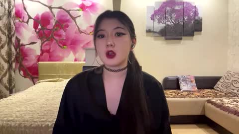 Eri online show from March 23, 6:34 pm