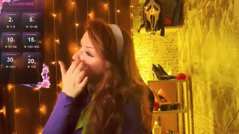 Friendly neighbourhoud redhead  online show from November 1, 12:23 am