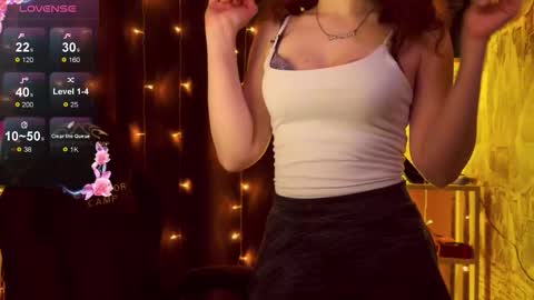 Friendly neighbourhoud redhead  online show from November 13, 11:58 pm