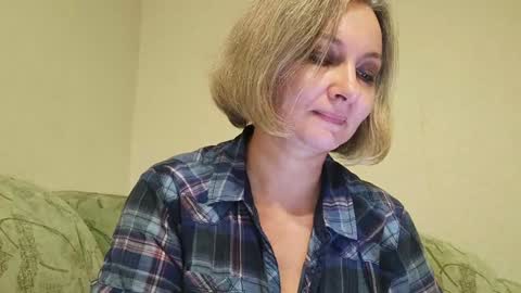 edithmanning online show from January 20, 8:41 am