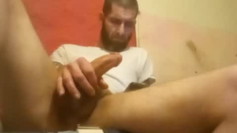 Snapshot of edmore1215 chatting on February 20, 2:52 am edmore1215 online show from February 20, 2:52 am