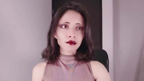 Edranah online show from December 20, 11:34 pm