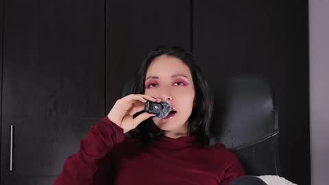 Edranah online show from April 11, 10:14 pm