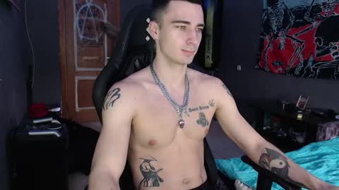 Eduar online show from October 22, 10:48 am