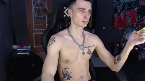 Eduar online show from January 15, 10:53 am