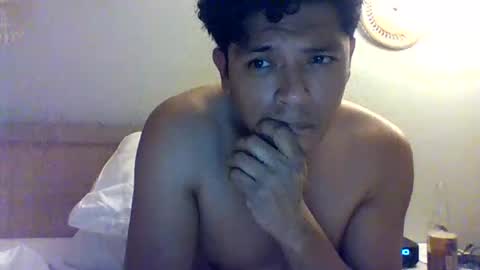 Snapshot of eduardo0084 chatting on December 23, 4:01 am eduardo0084 online show from December 23, 4:01 am