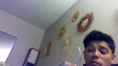 Snapshot of eduardo0084 chatting on January 2, 3:15 am eduardo0084 online show from January 2, 3:15 am