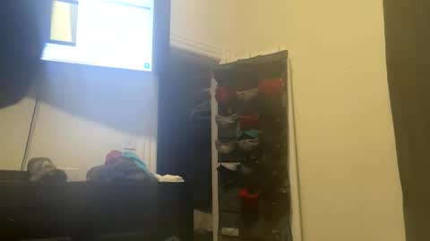 edvmendez1766 online show from November 17, 3:18 pm