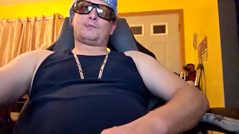 edwardaims_2please online show from November 6, 2:56 am