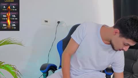 Edward Ross online show from November 18, 7:40 pm