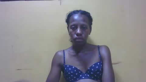 edwige770943 online show from April 18, 7:58 pm
