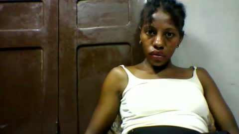 edwige770943 online show from May 15, 5:58 am