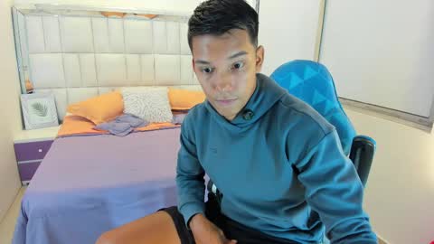 edwin blaz. online show from October 2, 2:51 am