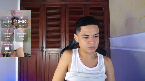 Snapshot of edy_play chatting on September 29, 4:28 am edy_play online show from September 29, 4:28 am