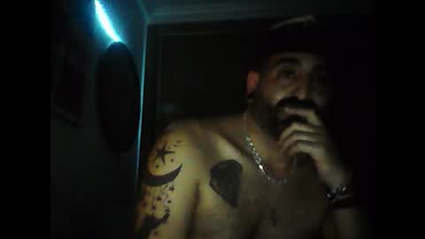 Snapshot of eemmee708927 chatting on December 20, 10:17 pm eemmee708927 online show from December 20, 10:17 pm