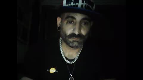 Snapshot of eemmee708927 chatting on February 26, 9:25 pm eemmee708927 online show from February 26, 9:25 pm