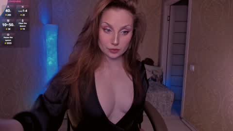 eesmaaarr online show from December 9, 9:37 pm