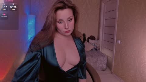 eesmaaarr online show from January 14, 11:05 pm